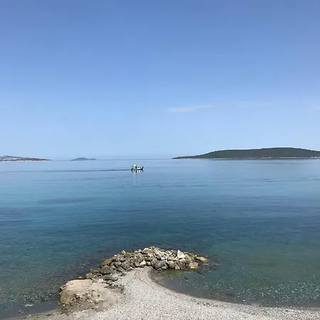 Luxury Beach House, Private Pool, Stunning Sunsets, Karpuz Villa *