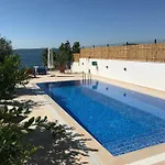 Villa Luxury House, Private Pool, Stunning Sunsets, Karpuz