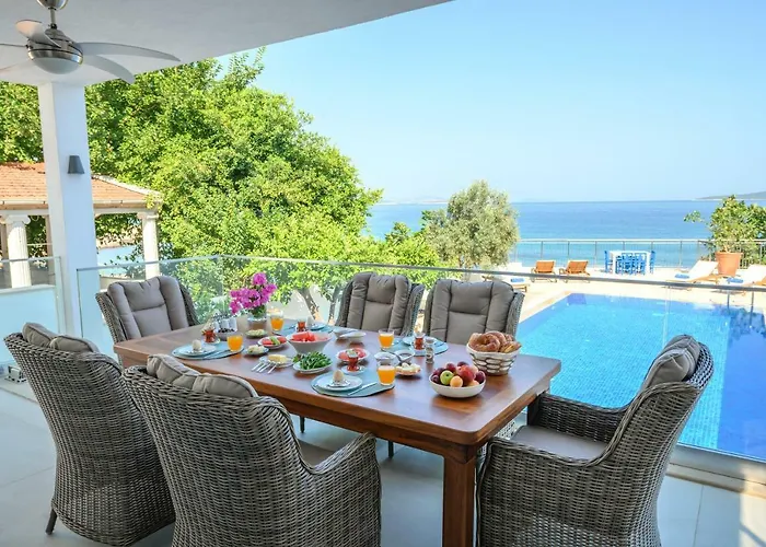 Luxury House, Private Pool, Stunning Sunsets, Karpuz Villa *