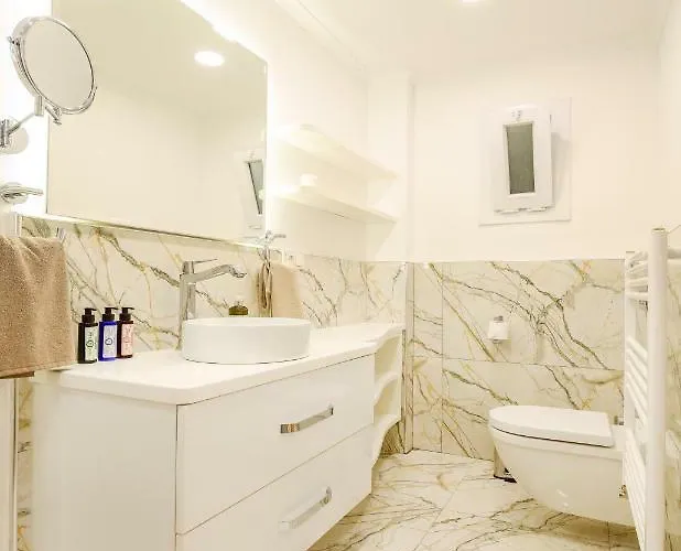 Luxury House, Private Pool, Stunning Sunsets, Karpuz Villa *