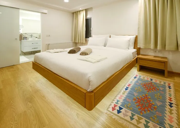 Luxury House, Private Pool, Stunning Sunsets, Karpuz Villa *